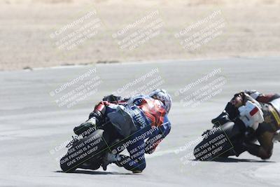 media/Oct-05-2025-CVMA (Sun) [[beeef4f201]]/Race 10-Formula Lightweight Twins Shootout/